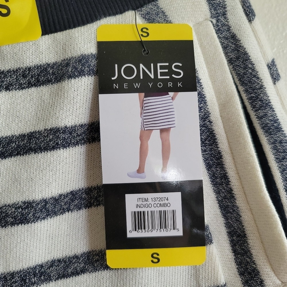 Jones New York, Striped‎ Skirt/Skort, Indigo Combo, Size Small, NWT - Picture 5 of 7